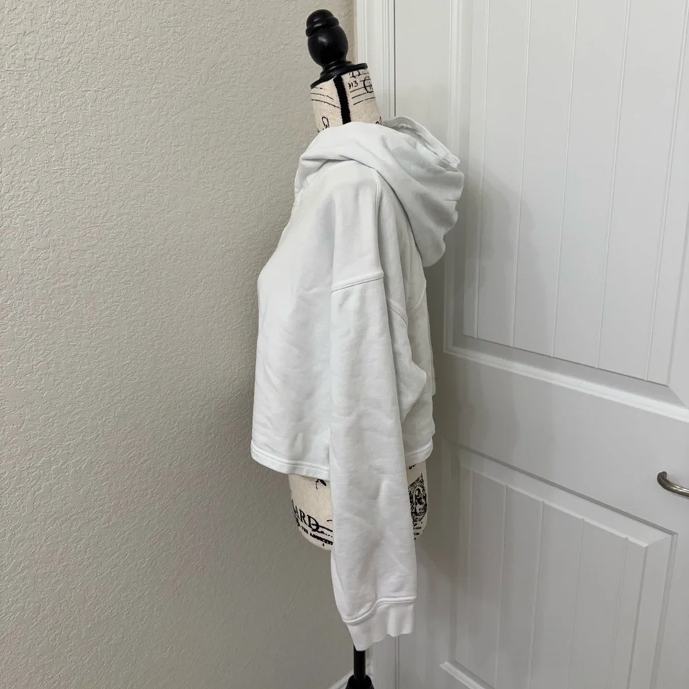 Lululemon Athletica All Yours White Cropped Sweatshirt hoodie sz 18